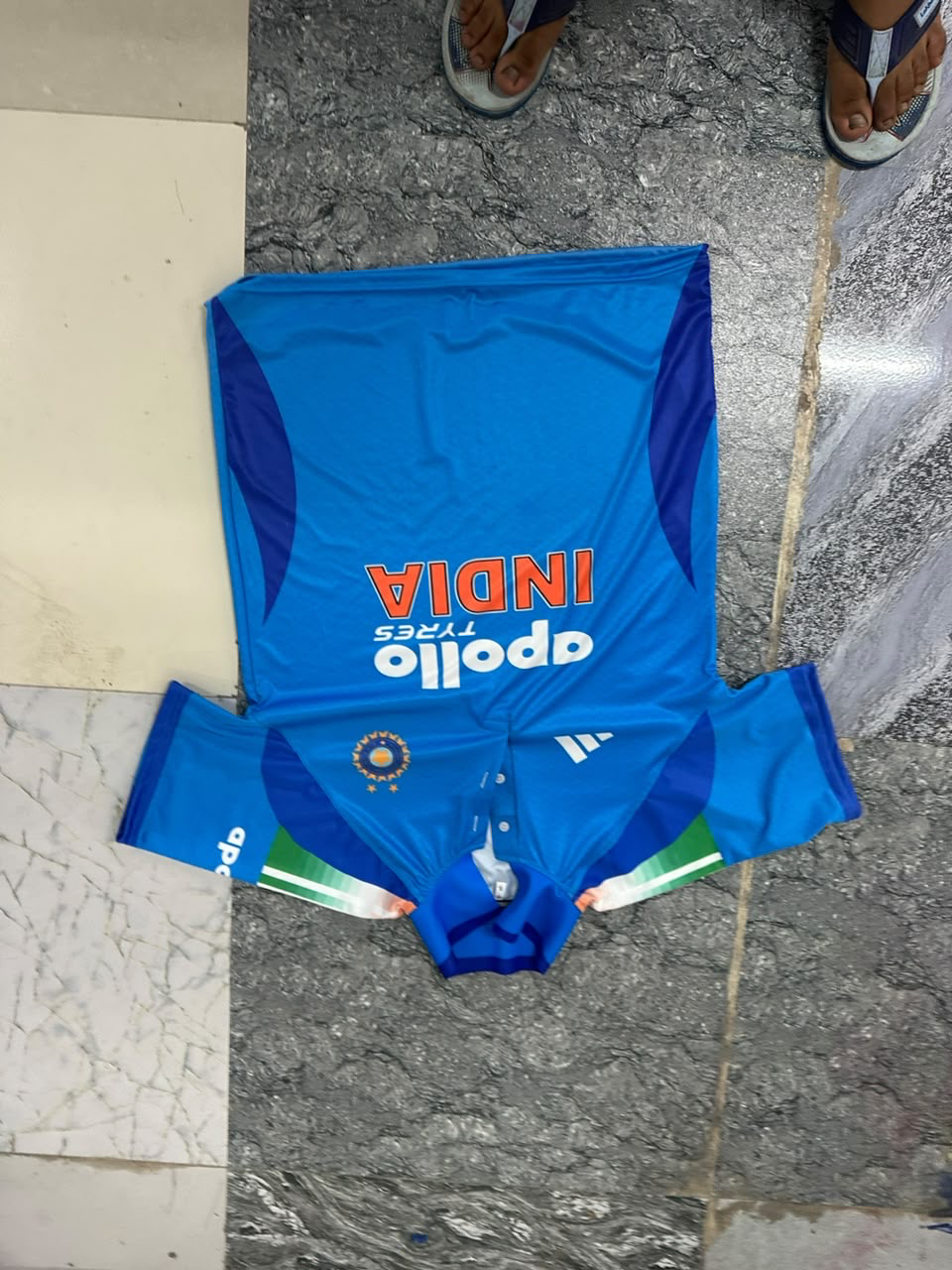 Apollo Tyres Odi - Replica